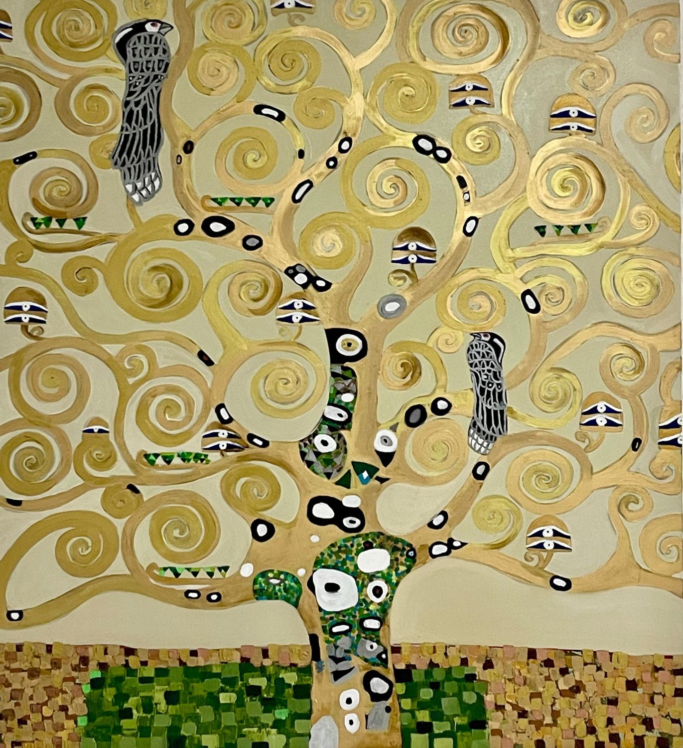 Obra de Gabriela Ruíz: árbol de espirales doradas